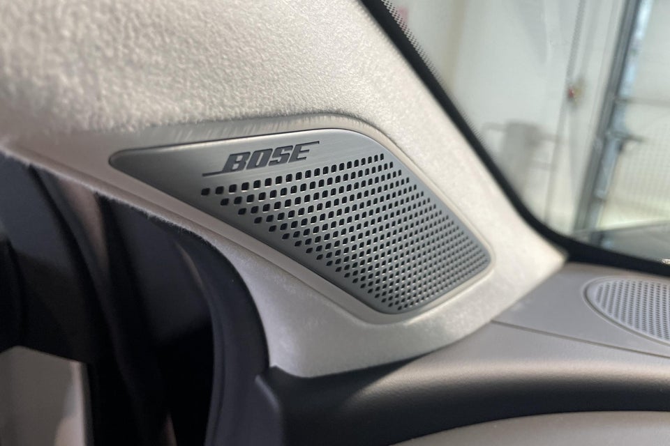 Hyundai Ioniq 9 110 Calligraphy 4WD 6prs 5d