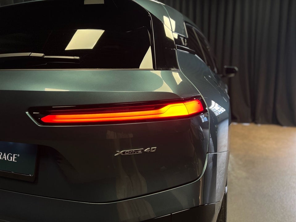 BMW iX xDrive40 Sport 5d