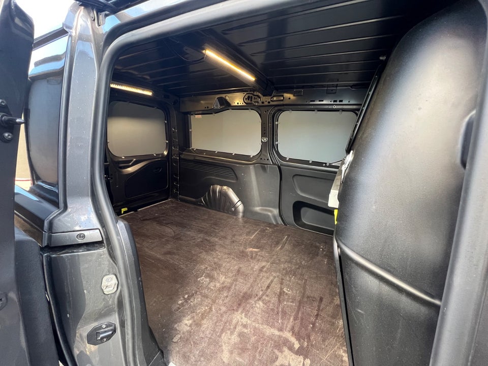 Peugeot Partner 1,5 BlueHDi 130 L2V2 Ultimate EAT8 Van