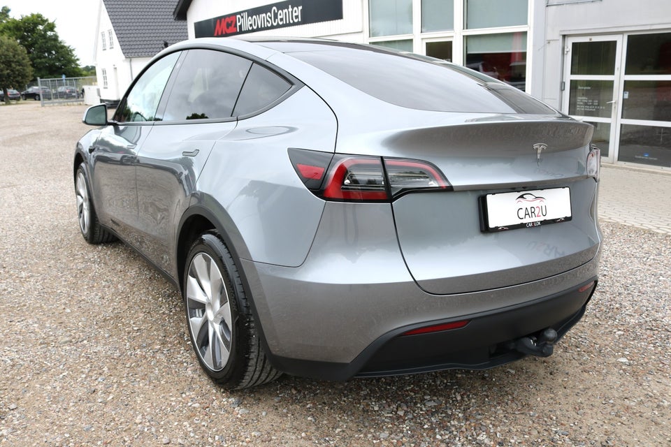 Tesla Model Y RWD 5d