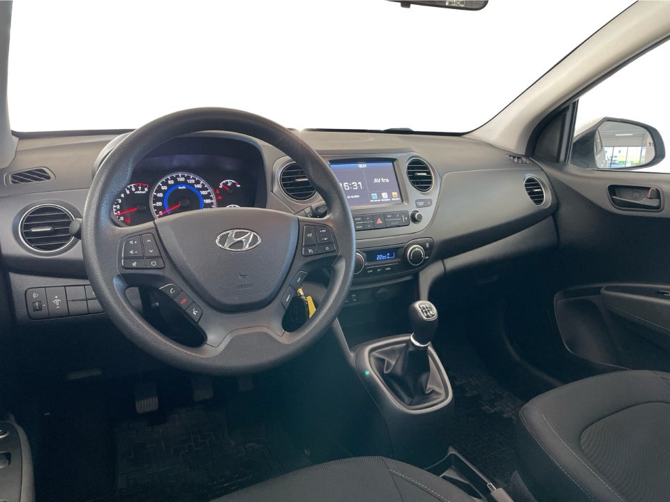 Hyundai i10 1,0 Touch 5d