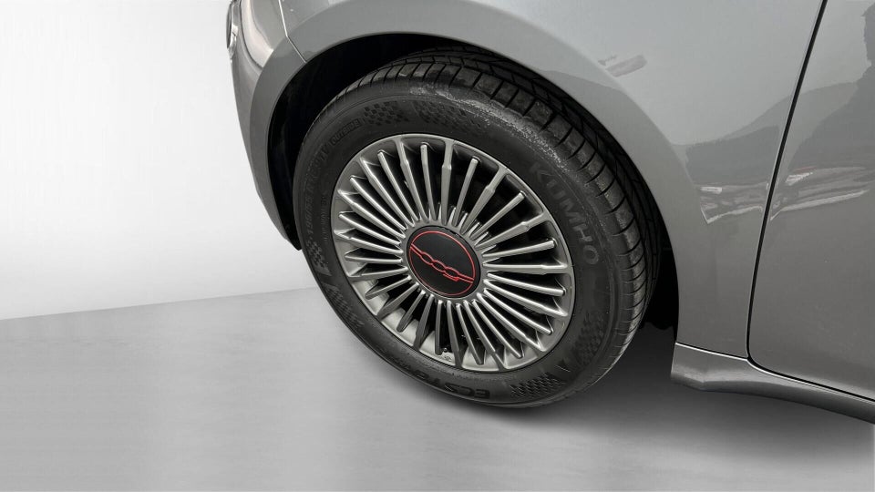 Fiat 500e 24 Action 3d