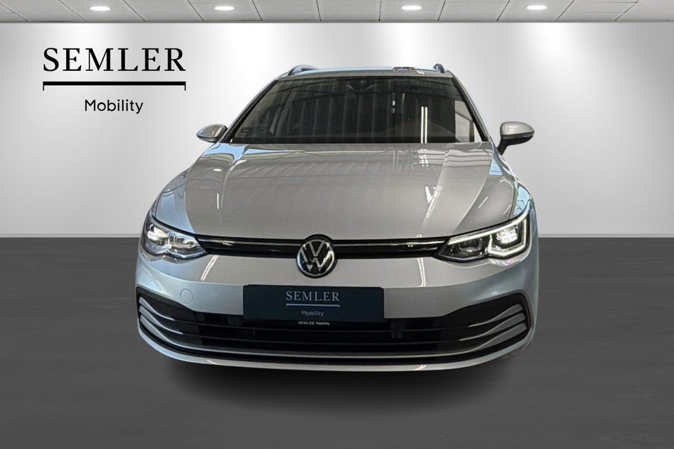VW Golf VIII 1,5 eTSi 130 Life Variant DSG 5d