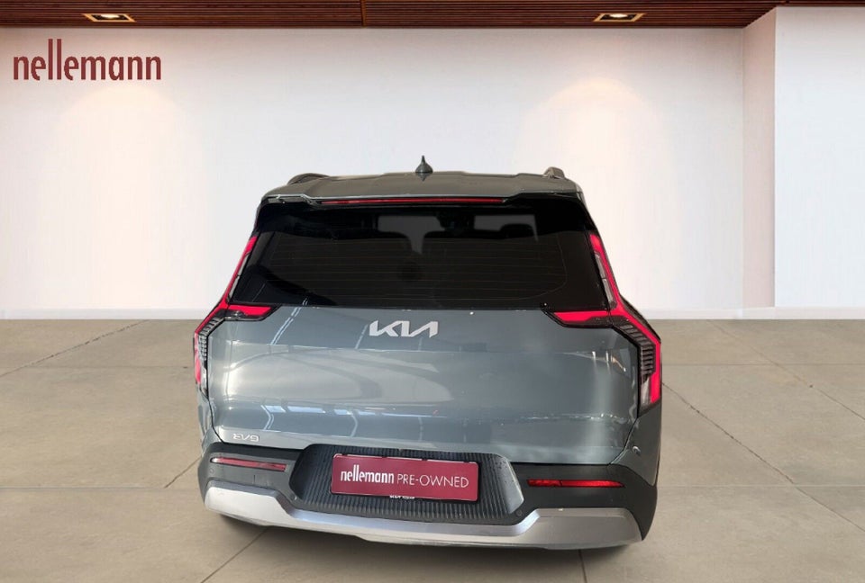 Kia EV9 76 Standard Range Upgrade RWD 7prs 5d