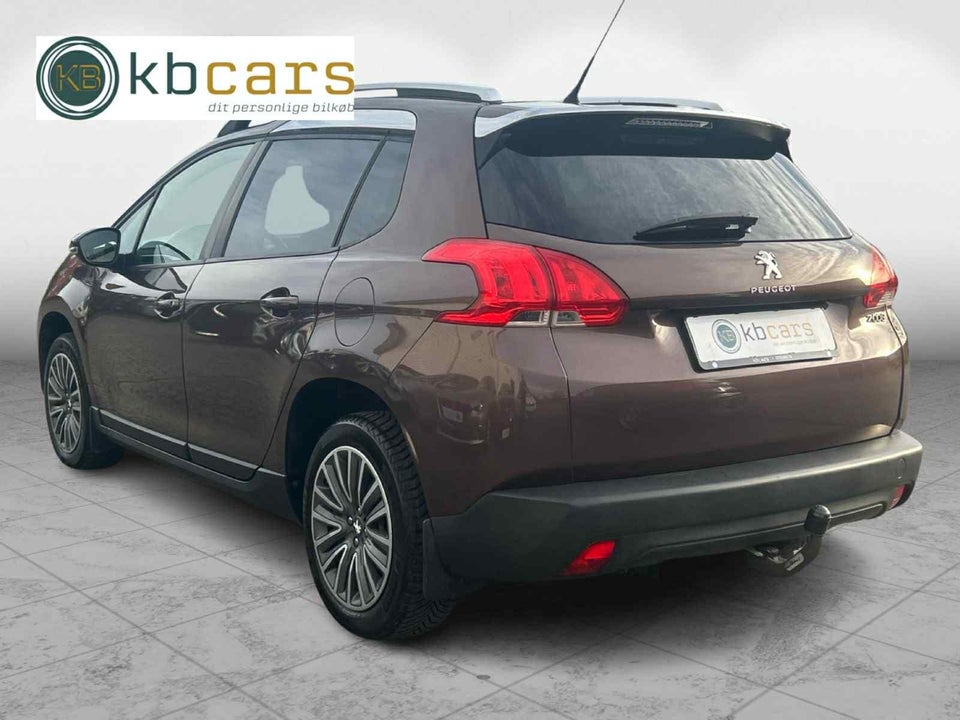 Peugeot 2008 1,2 VTi 82 Active Sky 5d