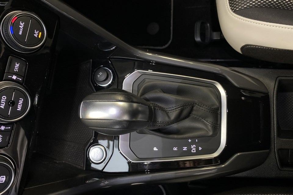 VW T-Roc 1,5 TSi 150 Sport Team DSG 5d