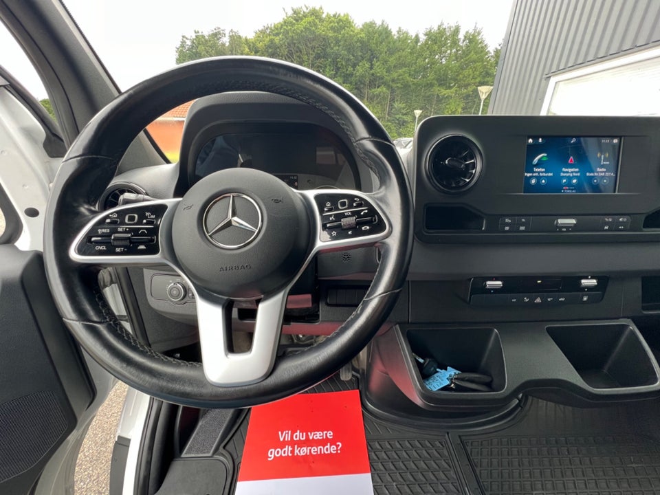 Mercedes Sprinter 214 2,2 CDi A2 Kassevogn aut. FWD