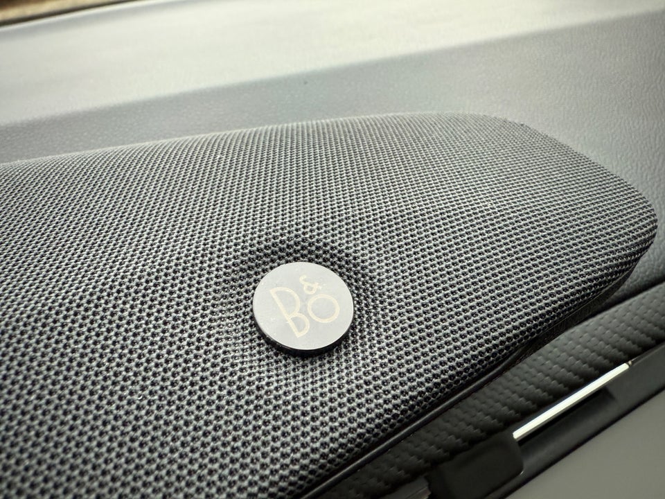 Ford Explorer 82 Premium Extended Range 5d