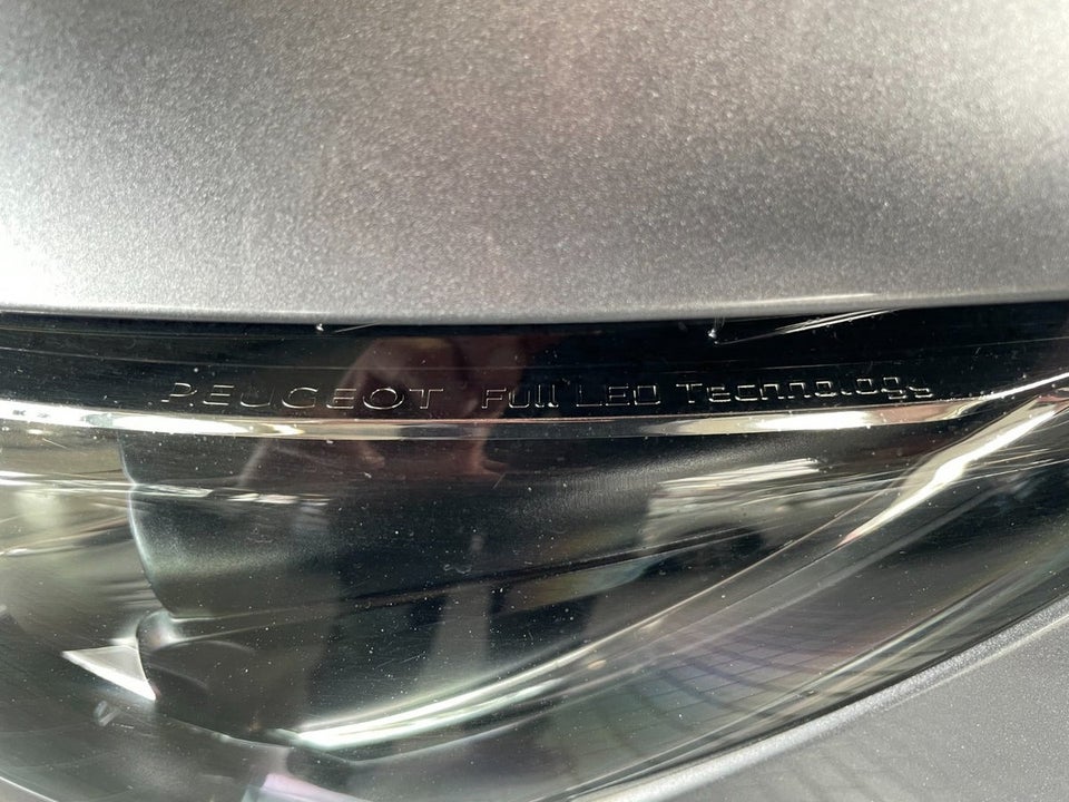 Peugeot 308 1,6 BlueHDi 120 Allure Limited SW 5d