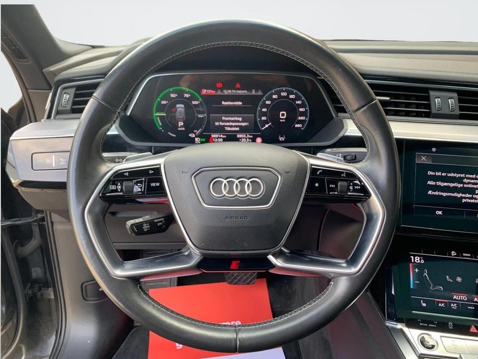 Audi e-tron 55 S-line Sportback quattro 5d