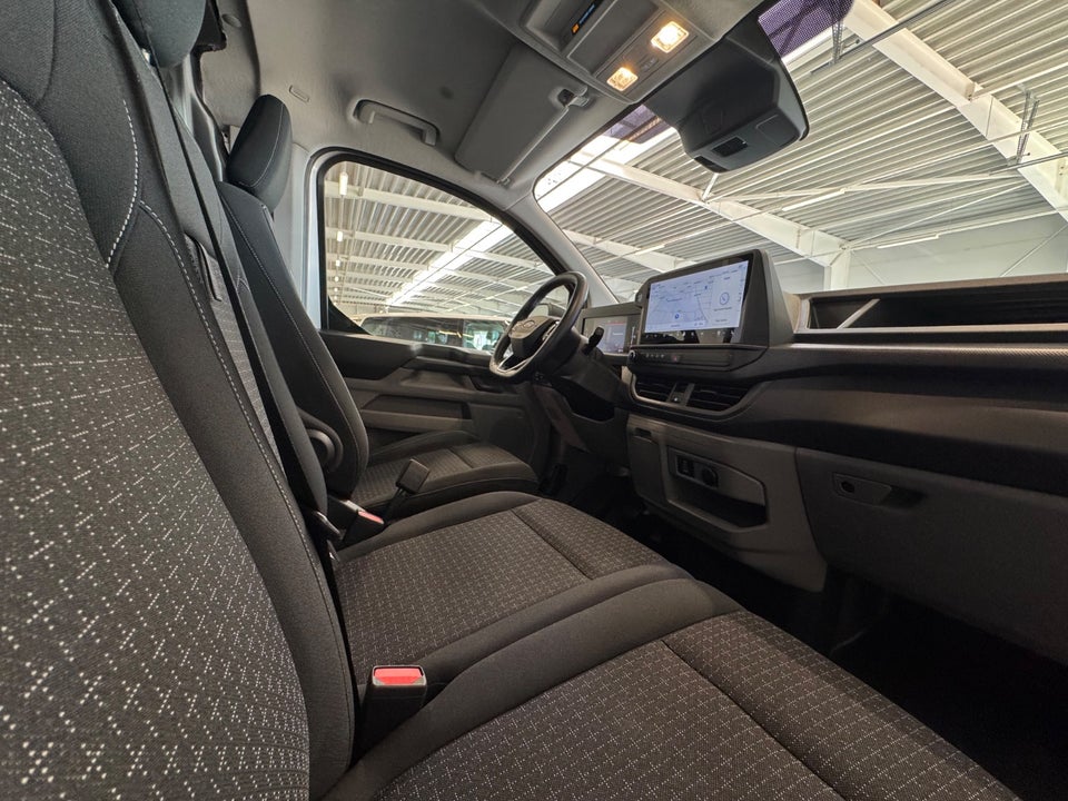 Ford Transit Custom 300 L2 2,0 EcoBlue Trend aut.