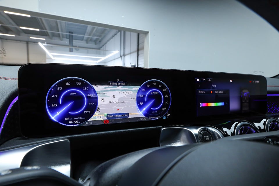 Mercedes EQB250+ AMG Advance 5d