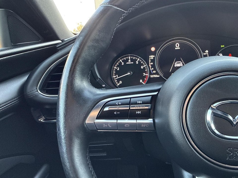 Mazda 3 2,0 SkyActiv-X 180 Sky 5d