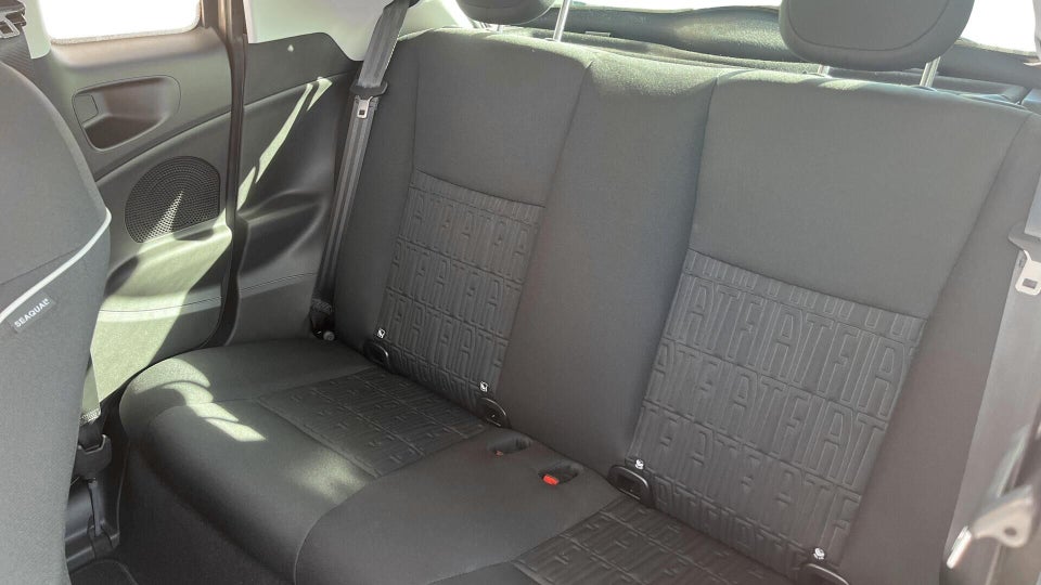 Fiat 500e 42 Icon 3+1 4d