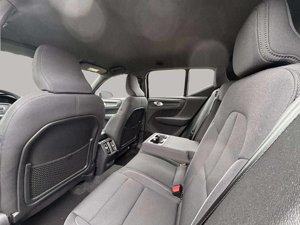 Volvo XC40 P6 ReCharge Core 5d