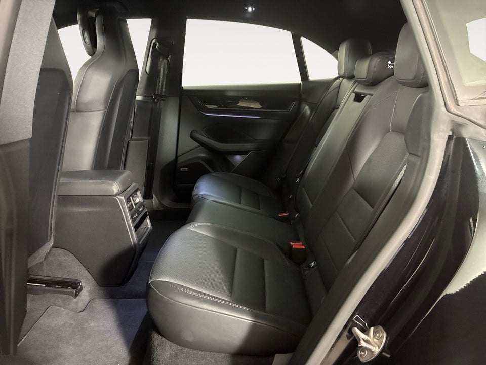 Porsche Macan 4 5d