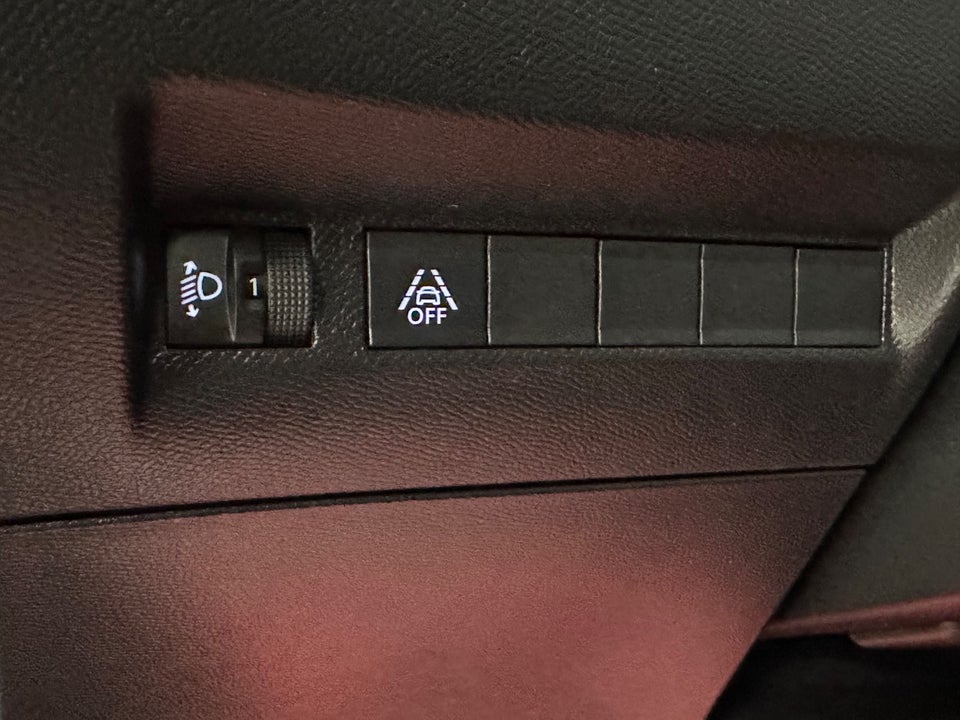 Peugeot 208 1,2 PureTech 75 Active Pack 5d