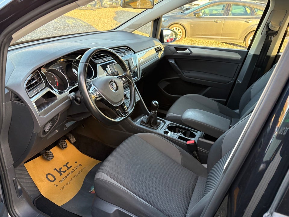 VW Touran 1,2 TSi 110 Comfortline 7prs 5d