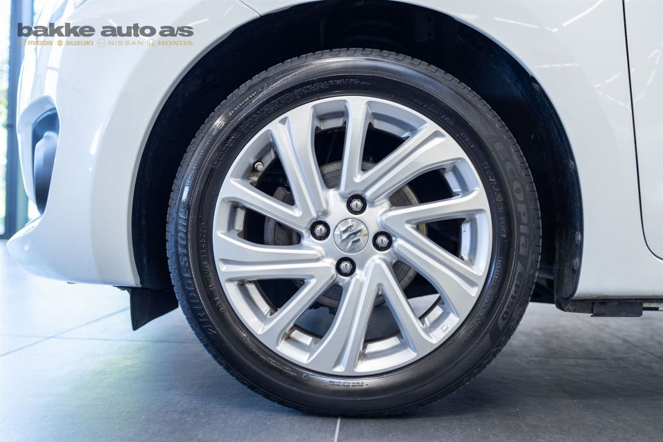 Suzuki Swift 1,2 mHybrid Action 5d