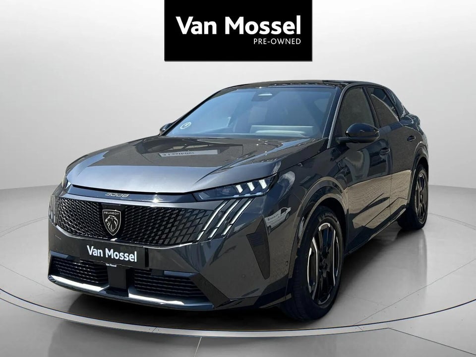 Peugeot e-3008 77 GT 5d