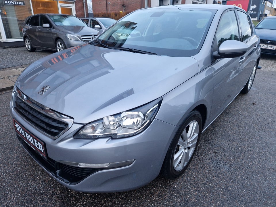 Peugeot 308 1,6 HDi 92 Active 5d