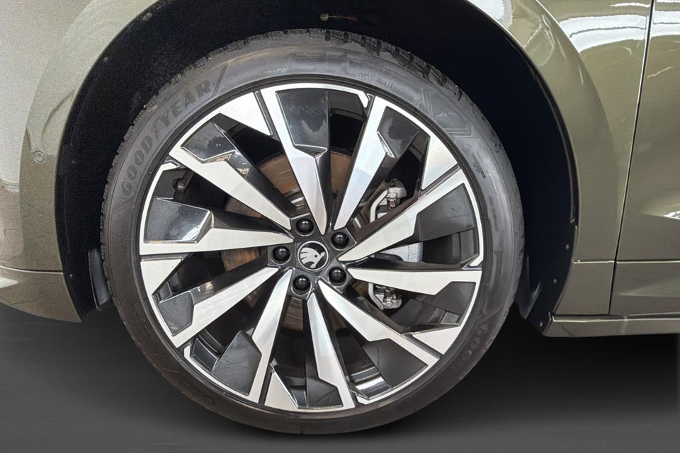 Skoda Enyaq 85 iV Sportline Maxx 5d