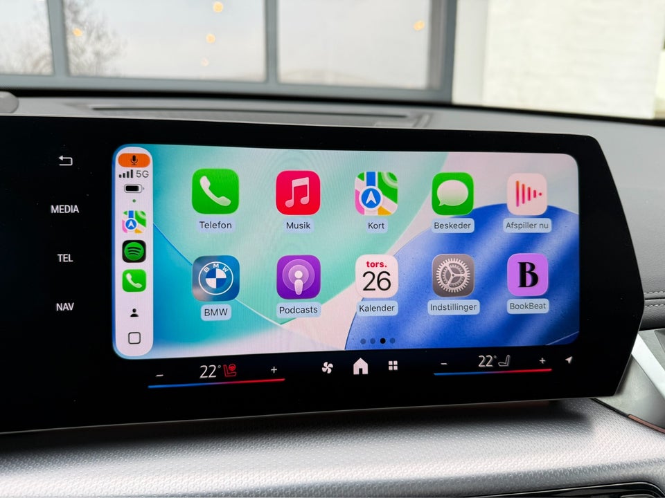 BMW iX1 eDrive20 Fully Charged M-Sport 5d