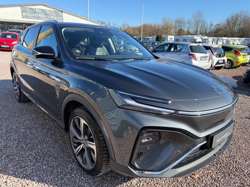 MG Marvel R Luxury 5d