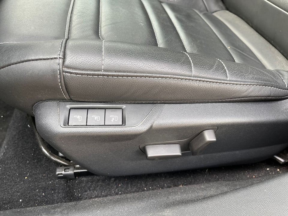 Citroën ë-C4 50 Shine Sport 5d