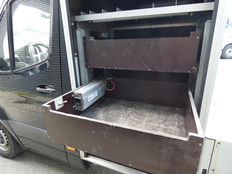 Mercedes Sprinter 317 2,0 CDi A3 Chassis aut. RWD 2d