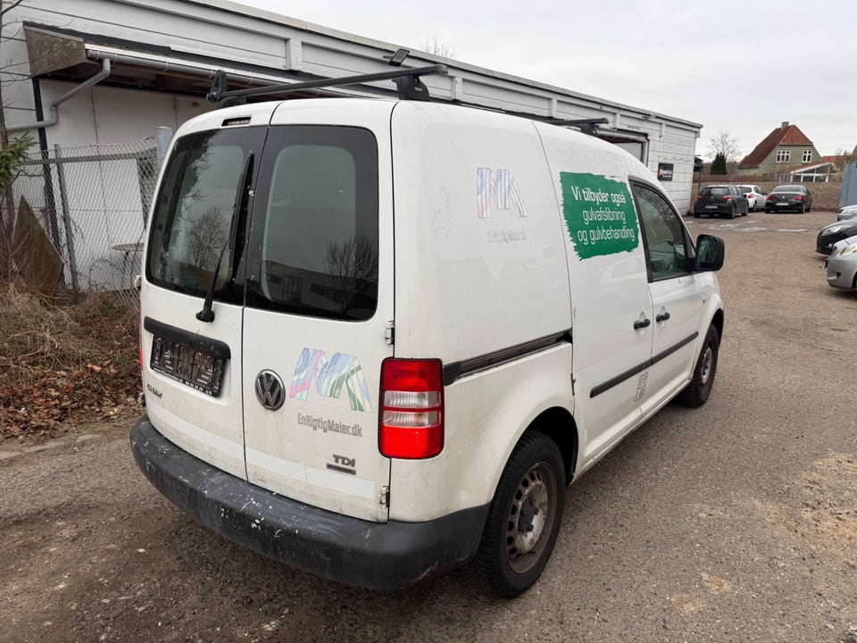 VW Caddy 1,6 TDi 75 Trendline BMT Van 4d