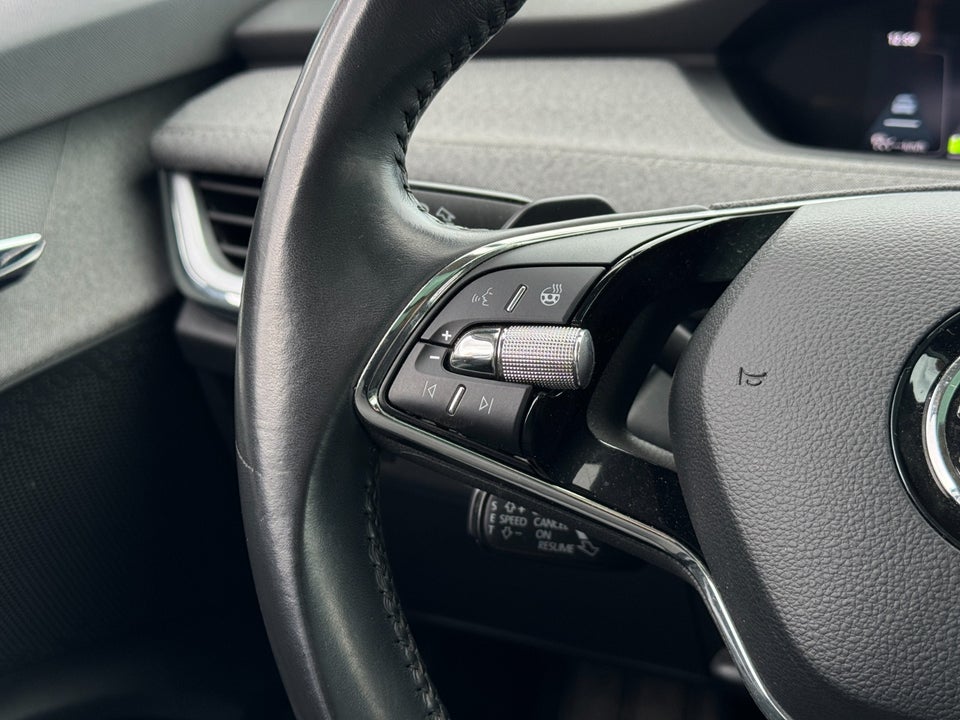 Skoda Enyaq 80 iV Loft 5d