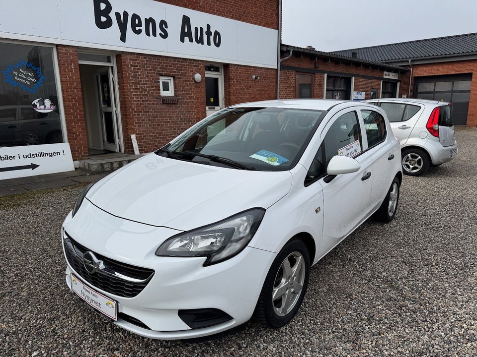 Opel Corsa 1,4 Essentia 5d