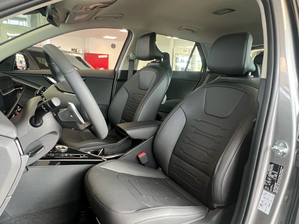 Kia Niro 64 EV Prestige 5d