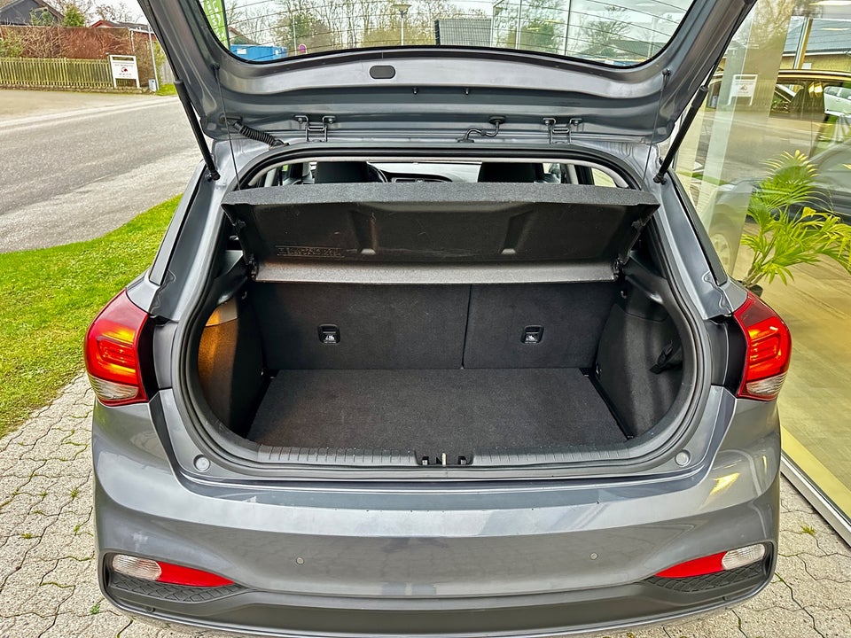 Hyundai i20 1,25 Trend 5d