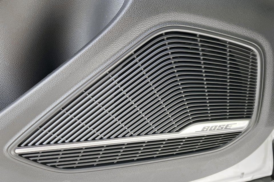 MG Marvel R Performance 5d