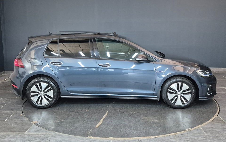 VW Golf VII 1,4 GTE DSG 5d