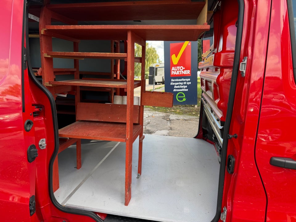 Nissan NV300 1,6 dCi 125 L2H1 Working Star
