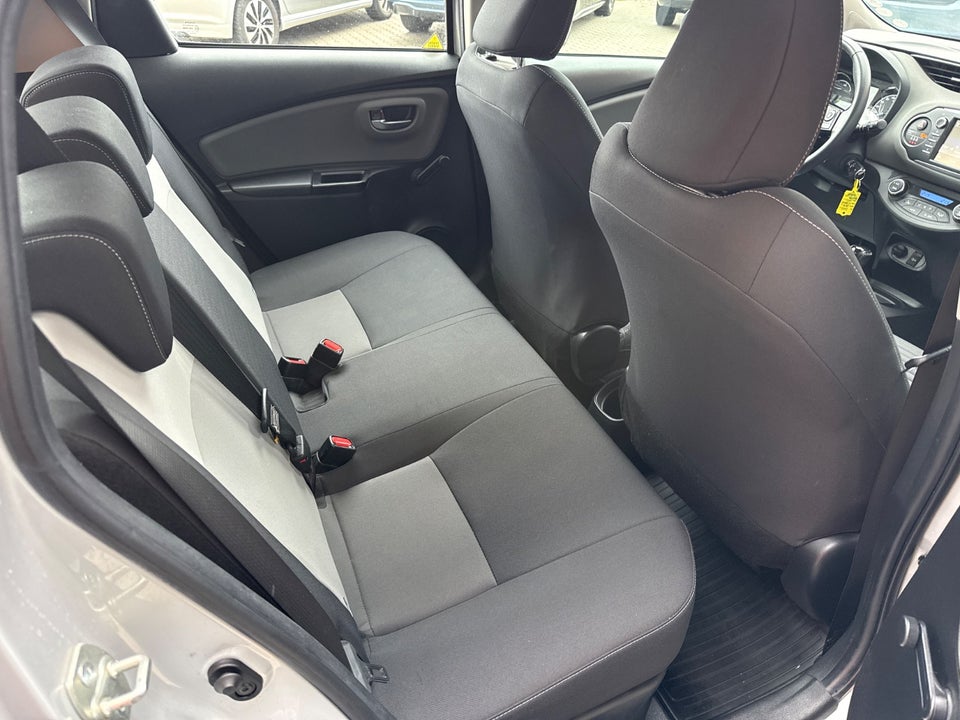 Toyota Yaris 1,5 Hybrid H2 Limited e-CVT 5d