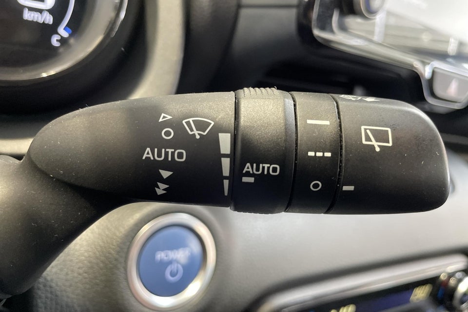 Toyota Yaris 1,5 Hybrid H3 e-CVT 5d