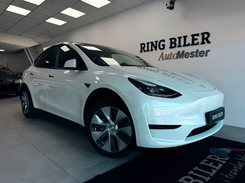 Tesla Model Y RWD 5d