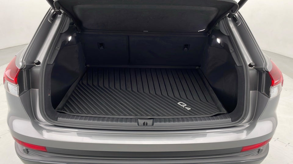 Audi Q4 e-tron 45 Attitude quattro 5d