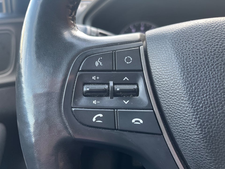 Hyundai i20 1,25 Spring Edition 5d