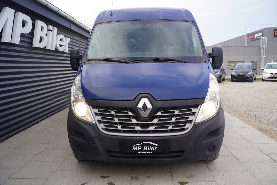 Renault Master III T33 2,3 dCi 130 L2H2 Kassevogn