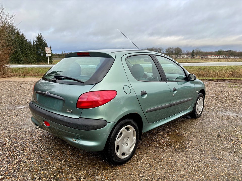 Peugeot 206 1,4 XR 5d