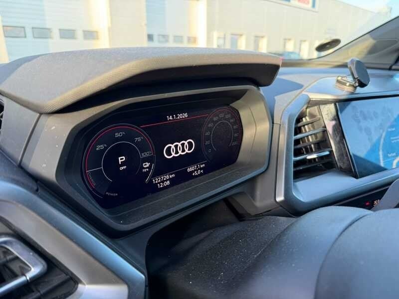 Audi Q4 e-tron 40 S-line 5d