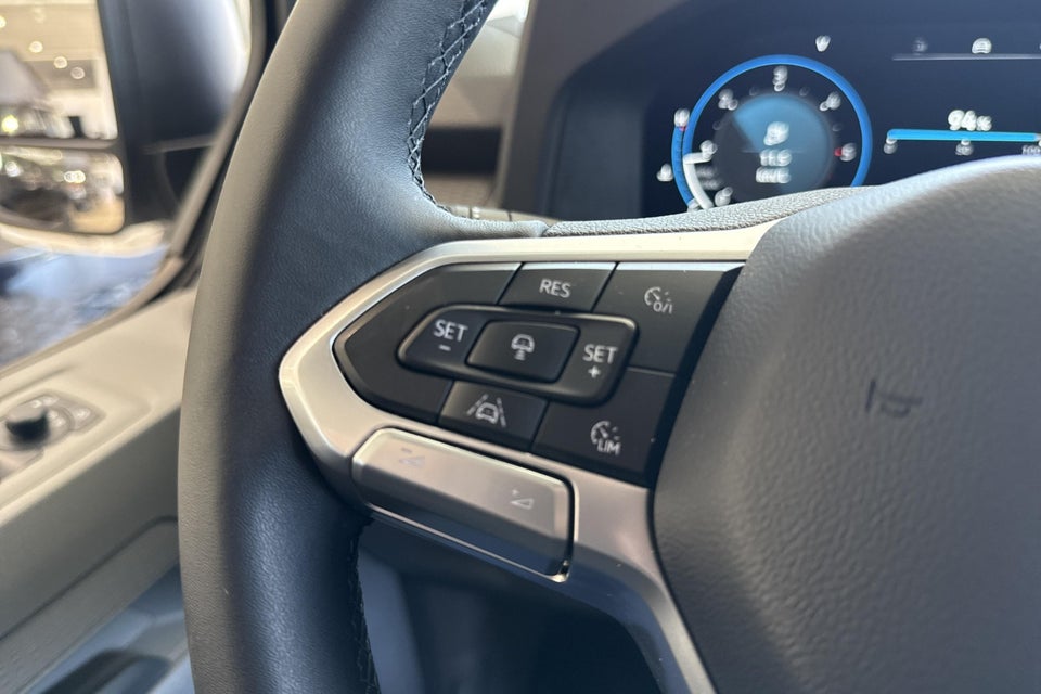 VW Transporter 2,0 TDi 150 Comfort Kassevogn aut. SWB