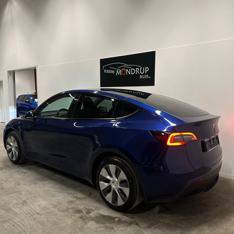 Tesla Model Y RWD 5d