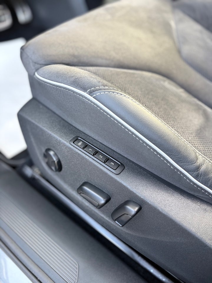 Skoda Enyaq 85x iV Sportline 5d