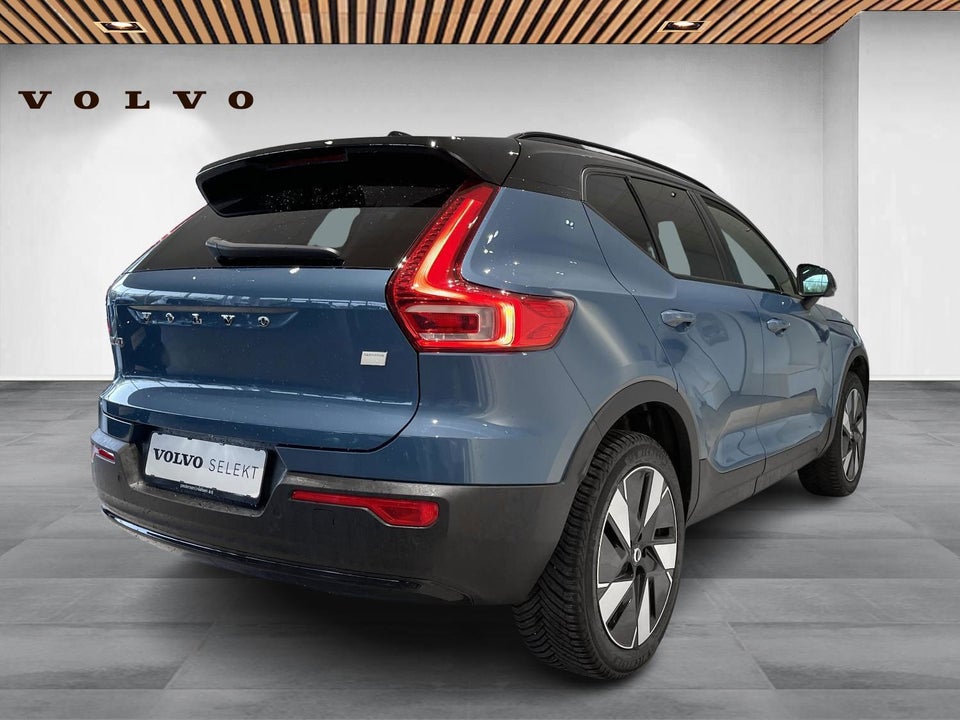 Volvo XC40 ReCharge Extended Range Plus 5d